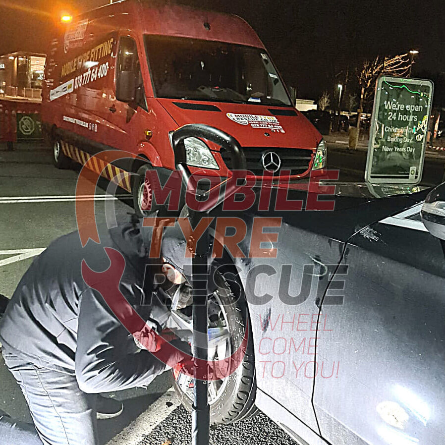Mobile Tyre Fitting in Reading | Mobile Tyre Rescue
